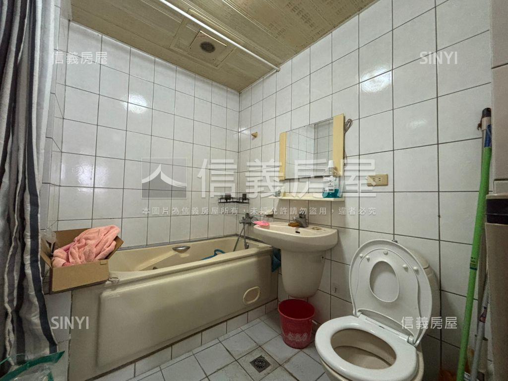 新春華廈稀有三房房屋室內格局與周邊環境