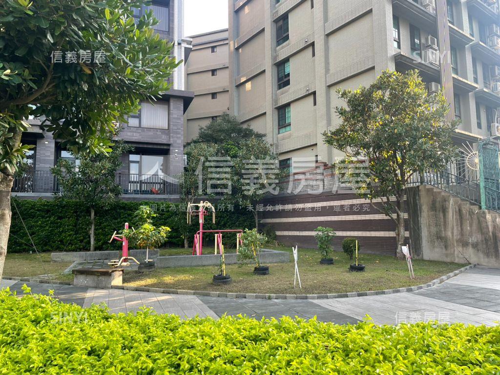 新春華廈稀有三房房屋室內格局與周邊環境