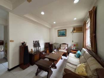 新春華廈稀有三房