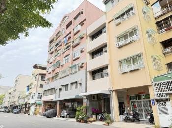 正面五權國小金透天