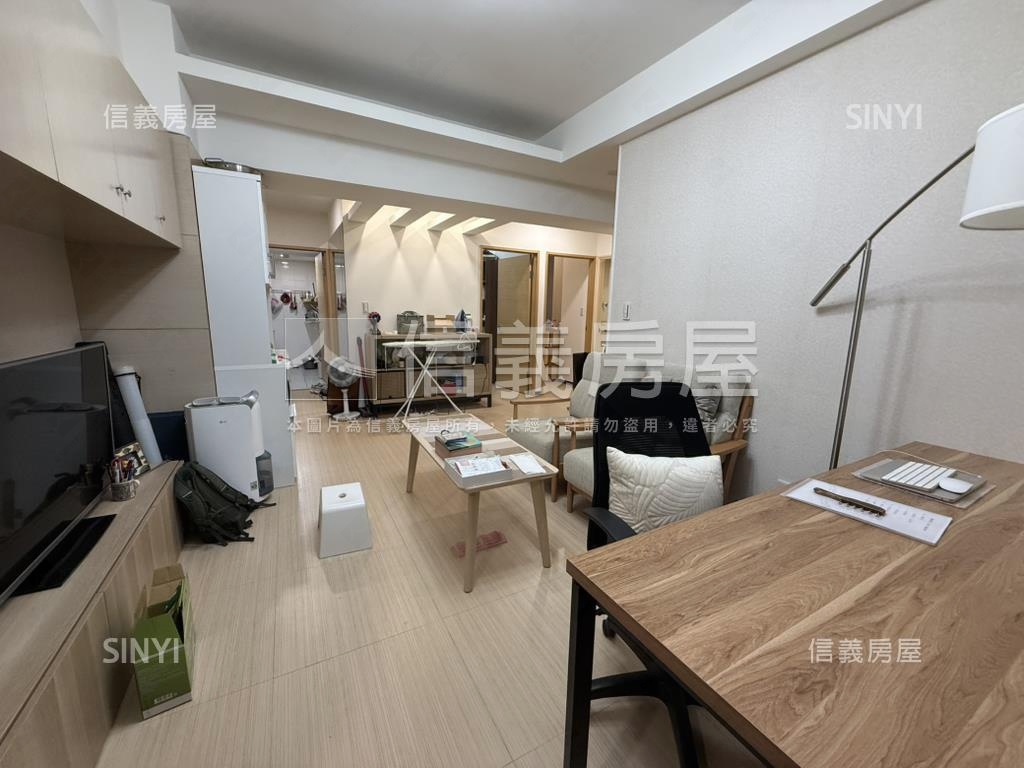 微風徐徐優質三房有車位房屋室內格局與周邊環境