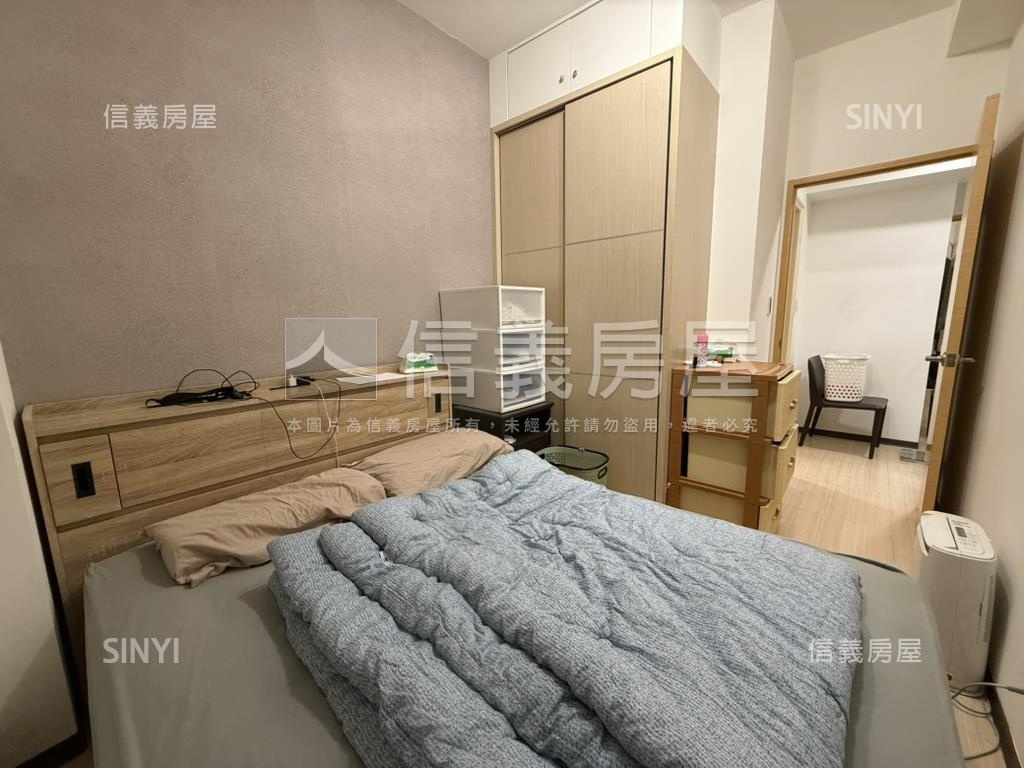 微風徐徐優質三房有車位房屋室內格局與周邊環境