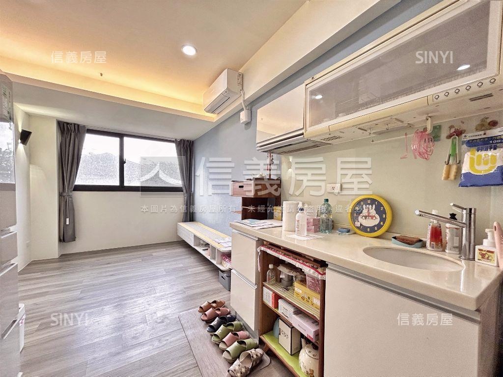 捷運東村樹海精美裝潢房屋室內格局與周邊環境