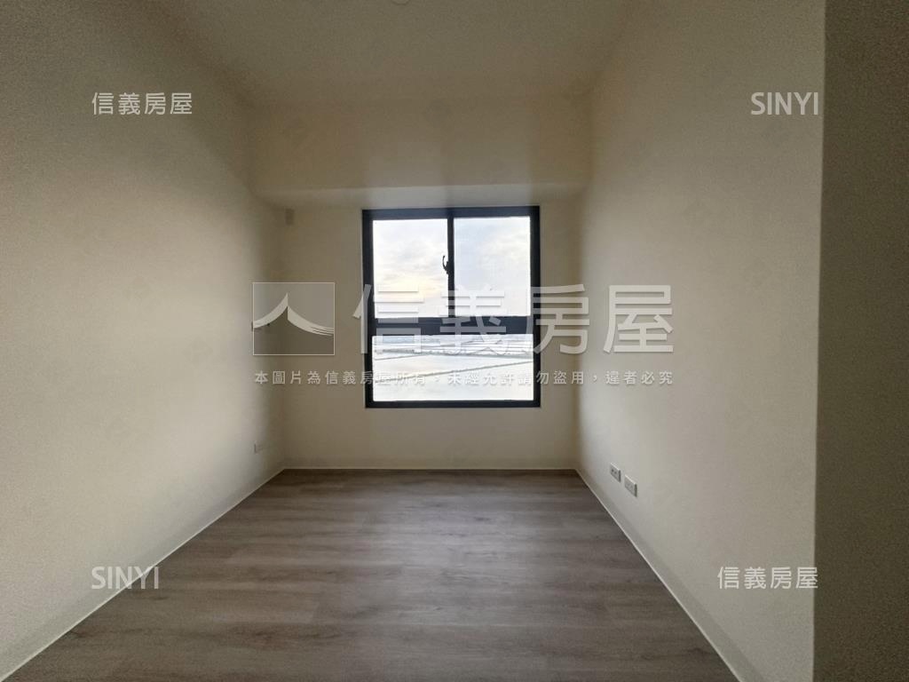 全新交屋艾美館兩房平車房屋室內格局與周邊環境