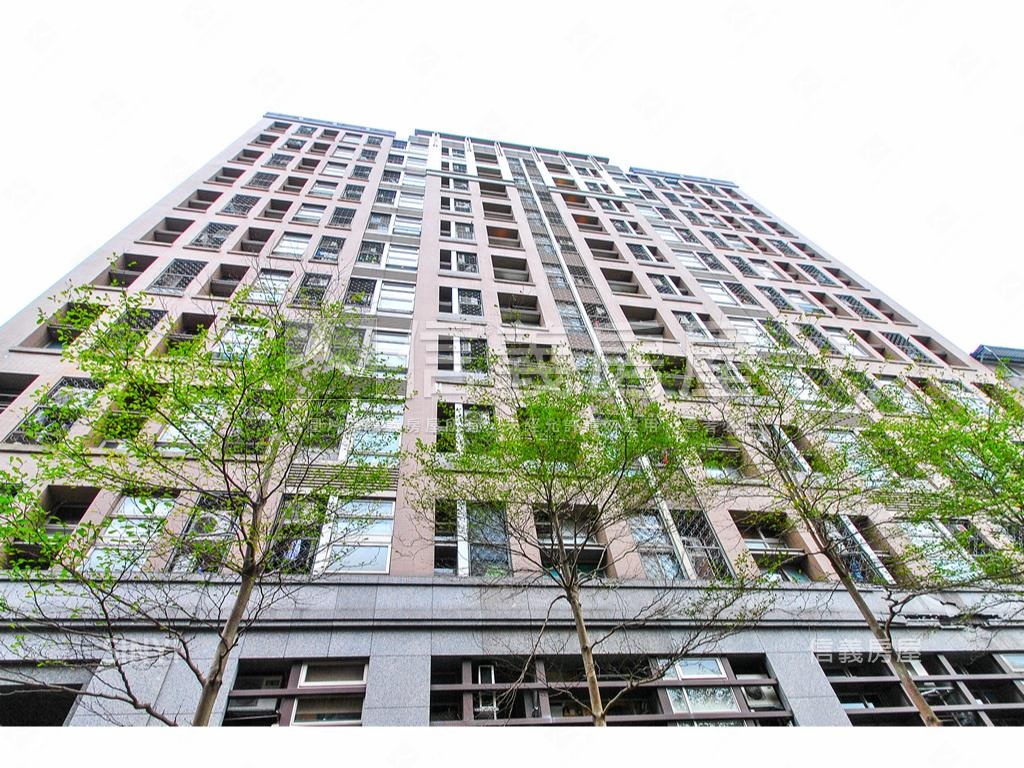 微風Ｖ１高樓美景邊間房屋室內格局與周邊環境