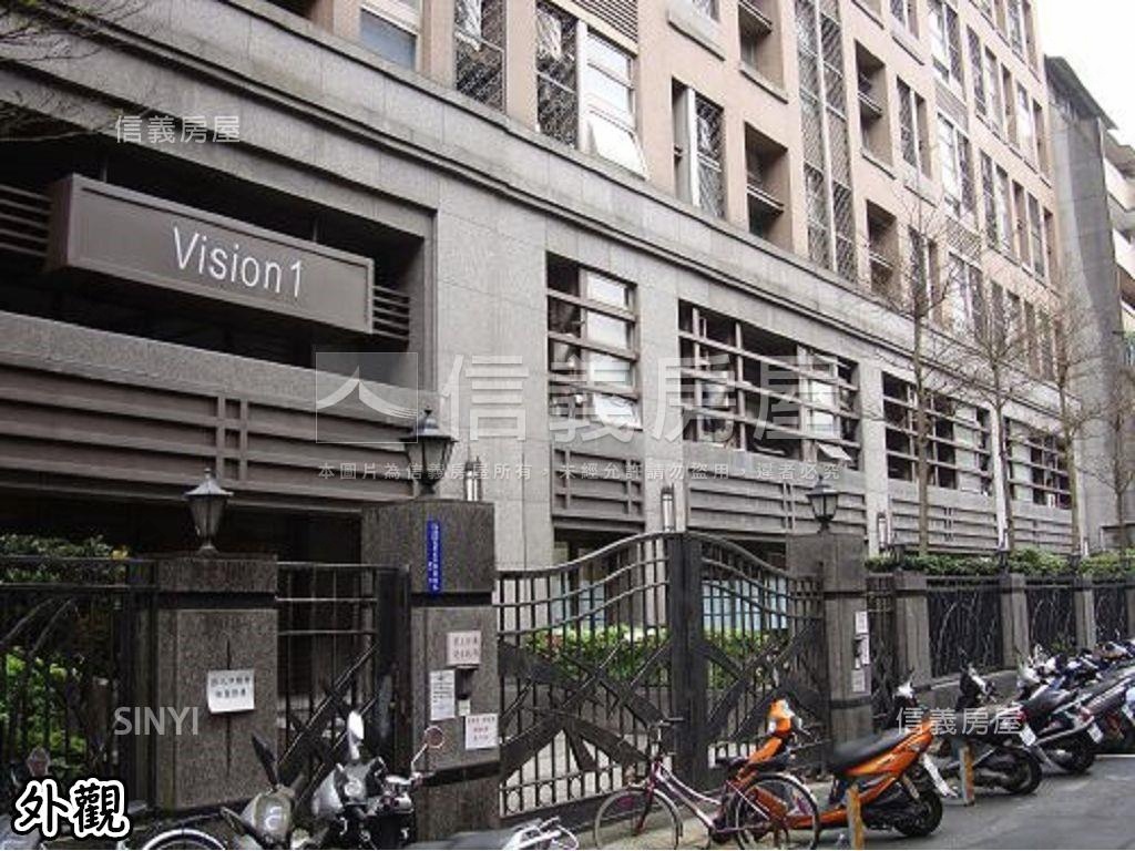 微風Ｖ１高樓美景邊間房屋室內格局與周邊環境