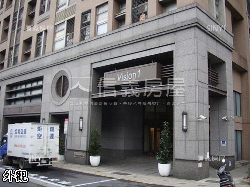 微風Ｖ１高樓美景邊間房屋室內格局與周邊環境