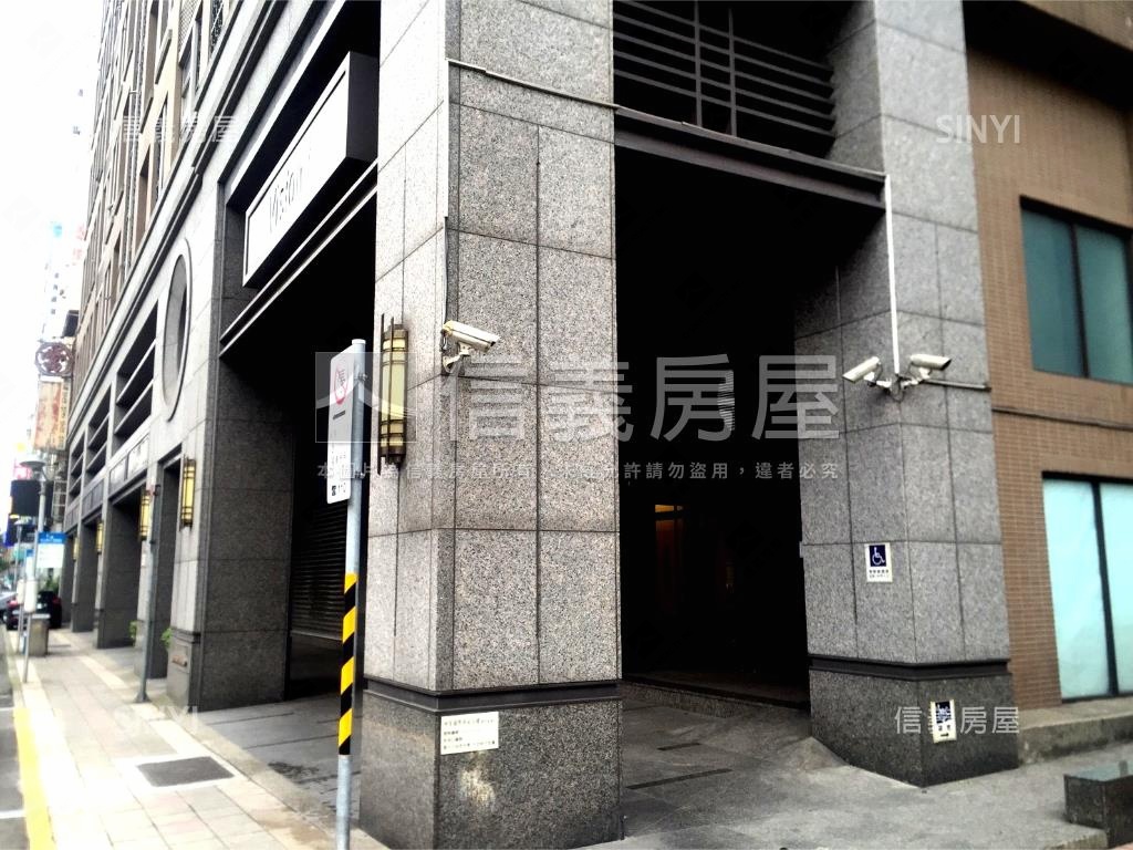 微風Ｖ１高樓美景邊間房屋室內格局與周邊環境