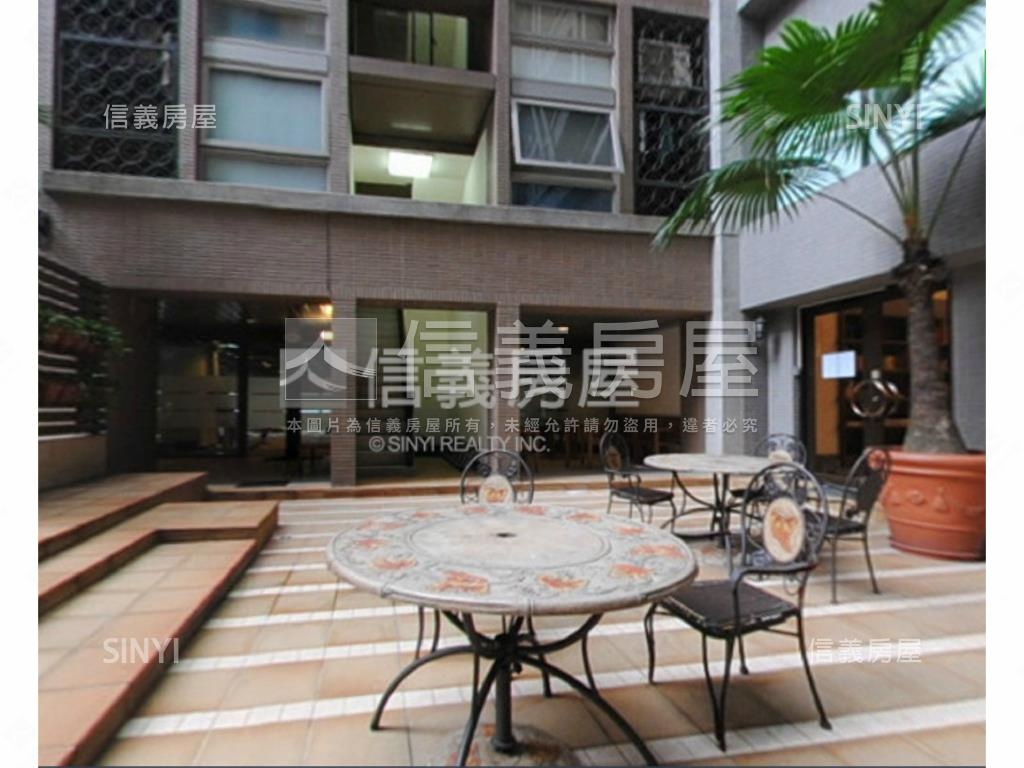 微風Ｖ１高樓美景邊間房屋室內格局與周邊環境