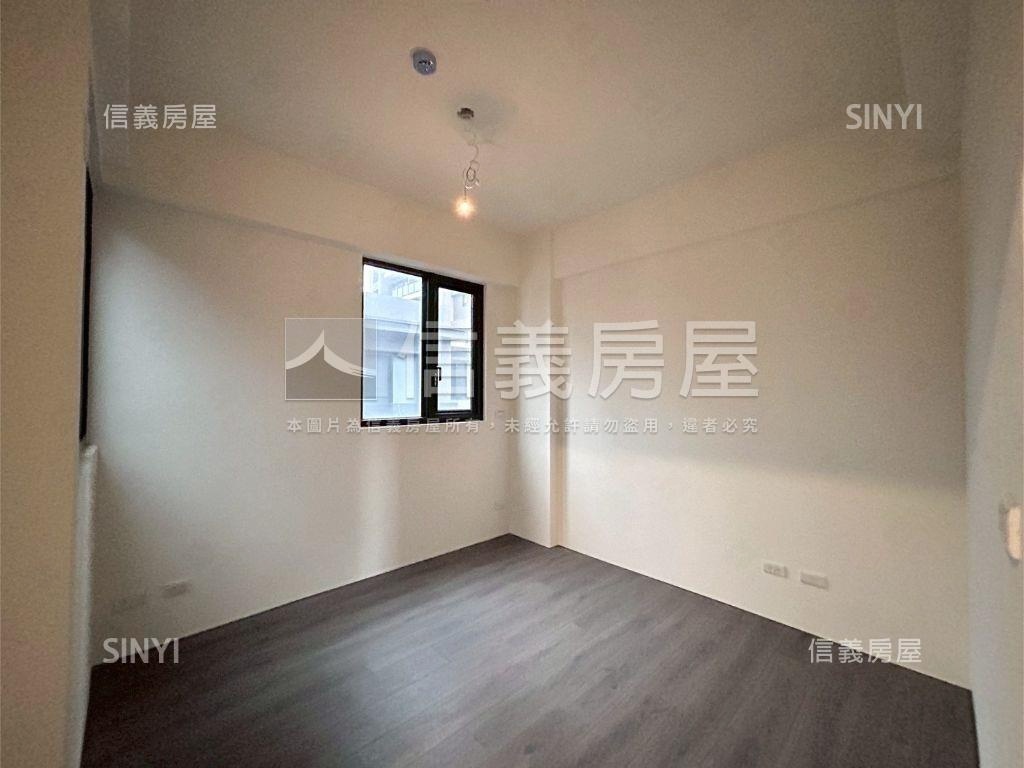 面公園衿雅邸電梯別墅房屋室內格局與周邊環境