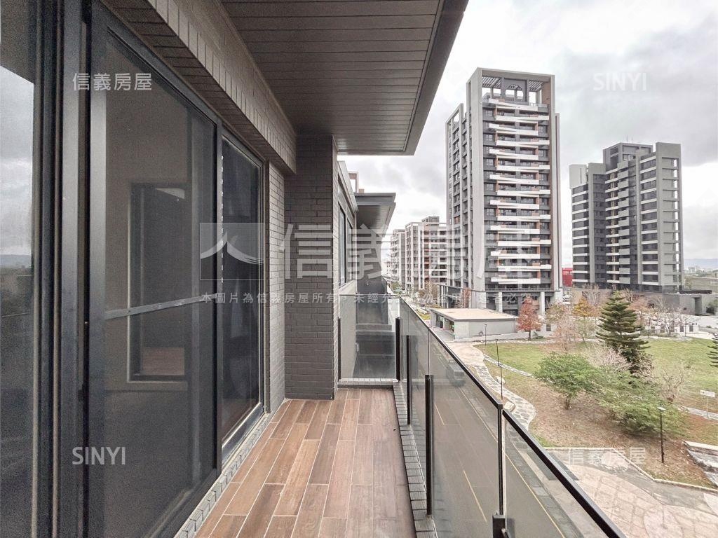 面公園衿雅邸電梯別墅房屋室內格局與周邊環境