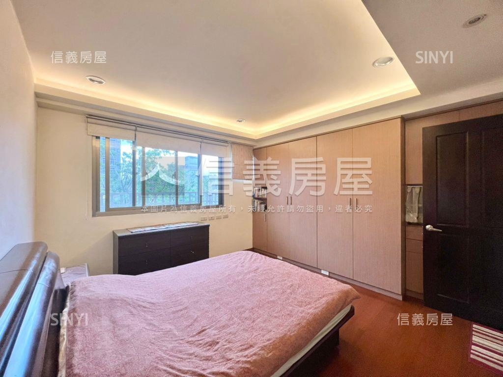 師大附中面公園四房帶車位房屋室內格局與周邊環境