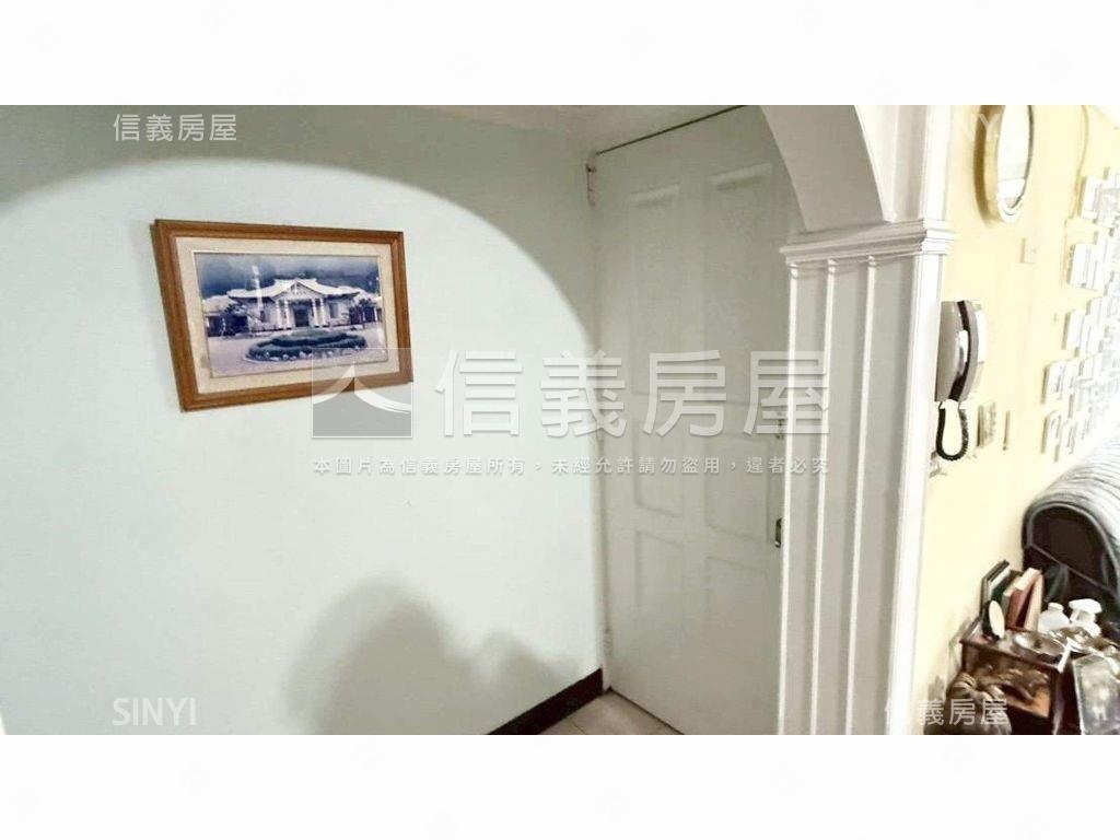 近府中捷運頂樓加蓋美寓房屋室內格局與周邊環境