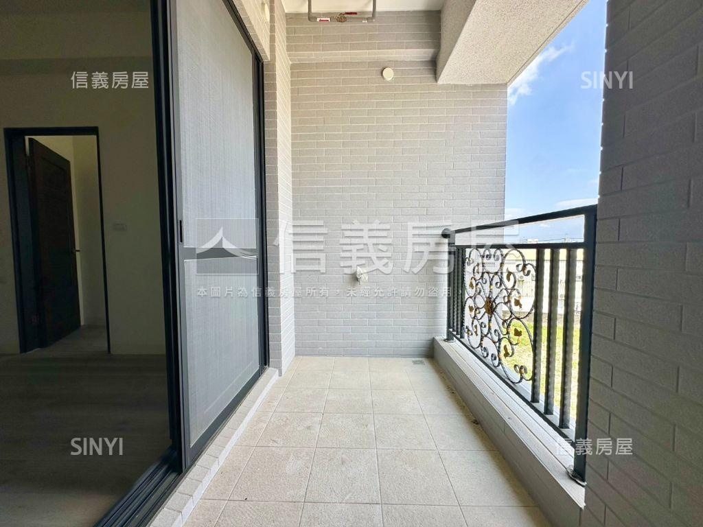 近南科全新採光兩房平車房屋室內格局與周邊環境