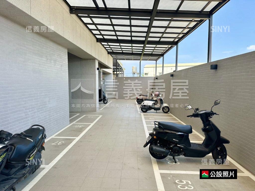 近南科全新採光兩房平車房屋室內格局與周邊環境