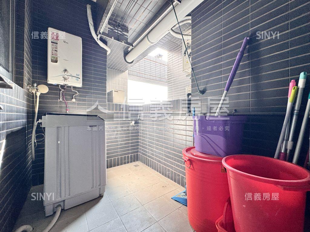 德賢商圈景觀四房平車房屋室內格局與周邊環境