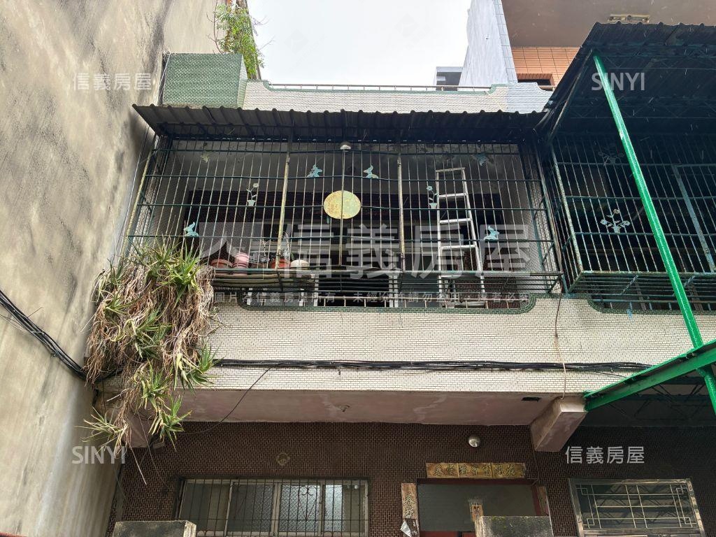 吉羊路活巷透天房屋室內格局與周邊環境