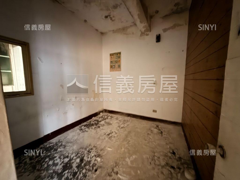 低總價小資透天房屋室內格局與周邊環境