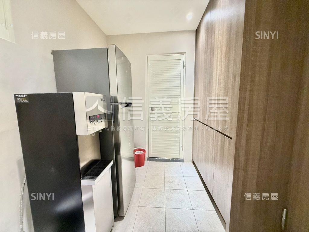 近美村路好停車美店面房屋室內格局與周邊環境