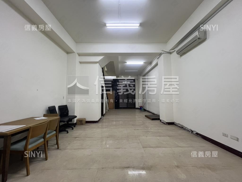 金馬路臨路店墅房屋室內格局與周邊環境