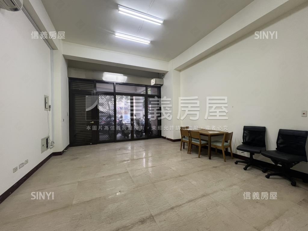 金馬路臨路店墅房屋室內格局與周邊環境