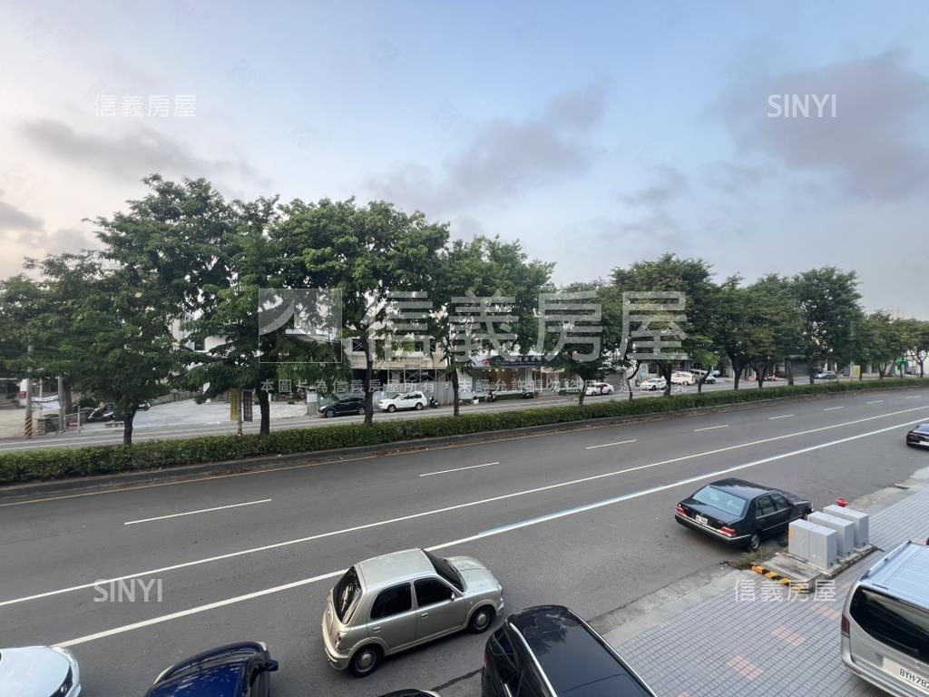 金馬路臨路店墅房屋室內格局與周邊環境