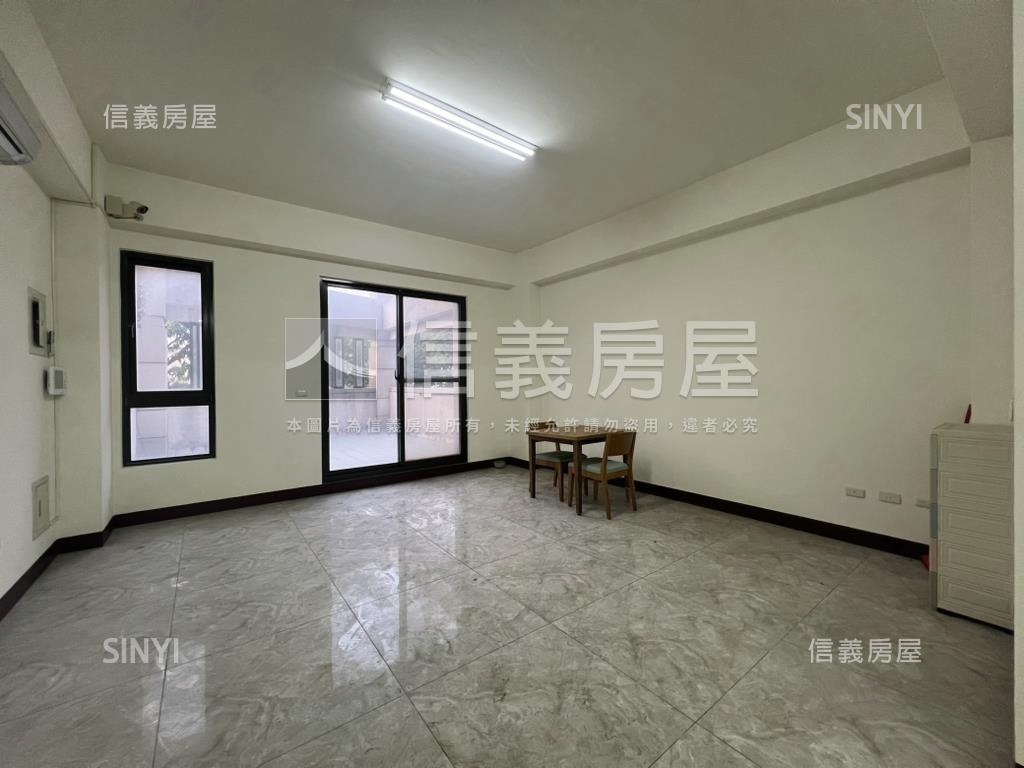 金馬路臨路店墅房屋室內格局與周邊環境