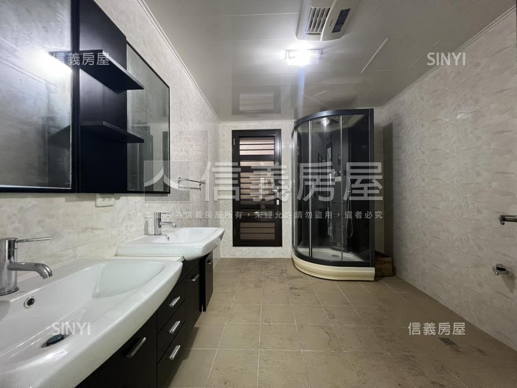 金馬路臨路店墅房屋室內格局與周邊環境