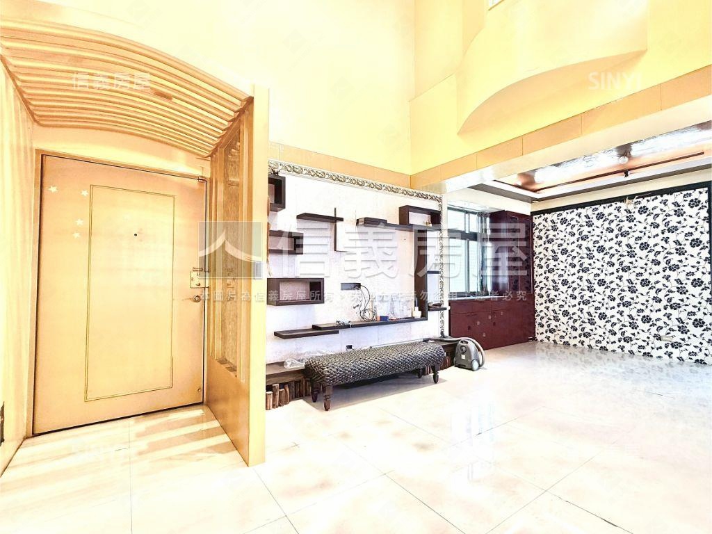 北屯高樓稀有四房平車房屋室內格局與周邊環境