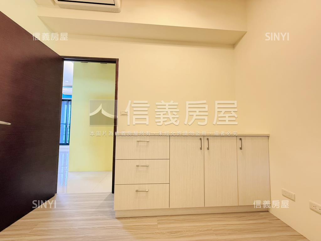華興區高樓視野悅睦３房房屋室內格局與周邊環境