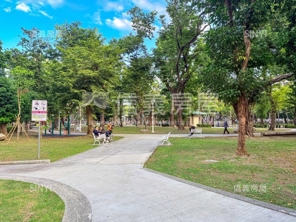 自強夜市旁活巷邊間透天房屋室內格局與周邊環境