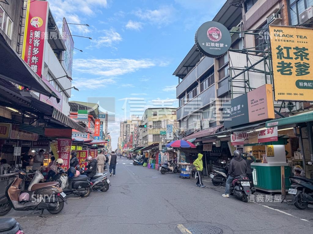 自強夜市旁活巷邊間透天房屋室內格局與周邊環境
