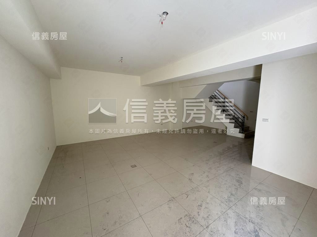 近大埔商圈河岸前排美墅房屋室內格局與周邊環境