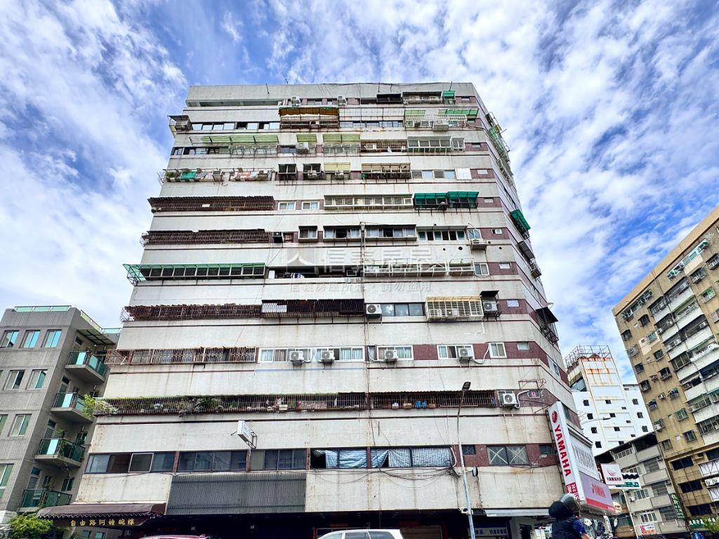高雄火車站｜大坪小資四房房屋室內格局與周邊環境