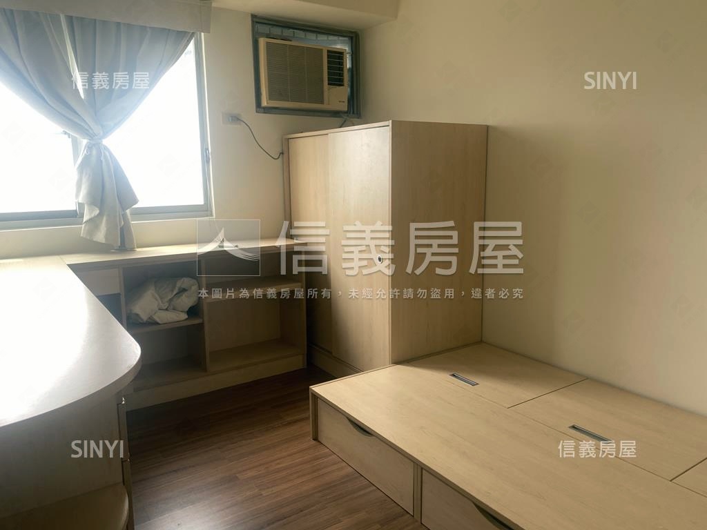 近榮總高樓層大坪數平車房屋室內格局與周邊環境