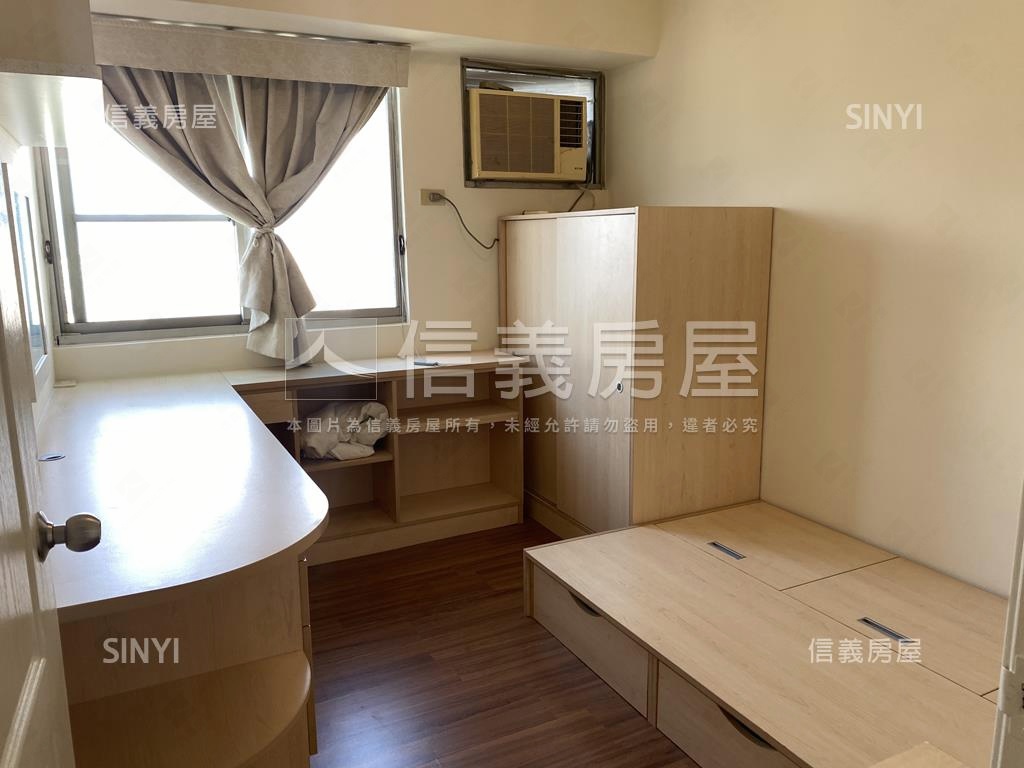 近榮總高樓層大坪數平車房屋室內格局與周邊環境