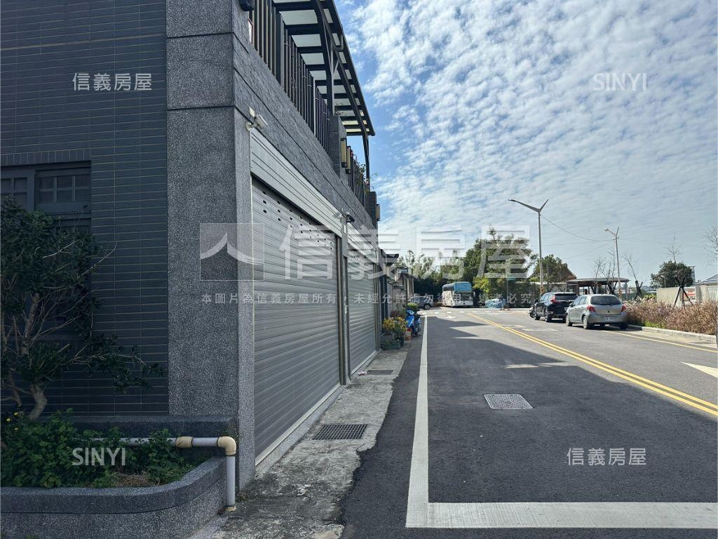 專任王爺壟獨棟庭園新透天房屋室內格局與周邊環境