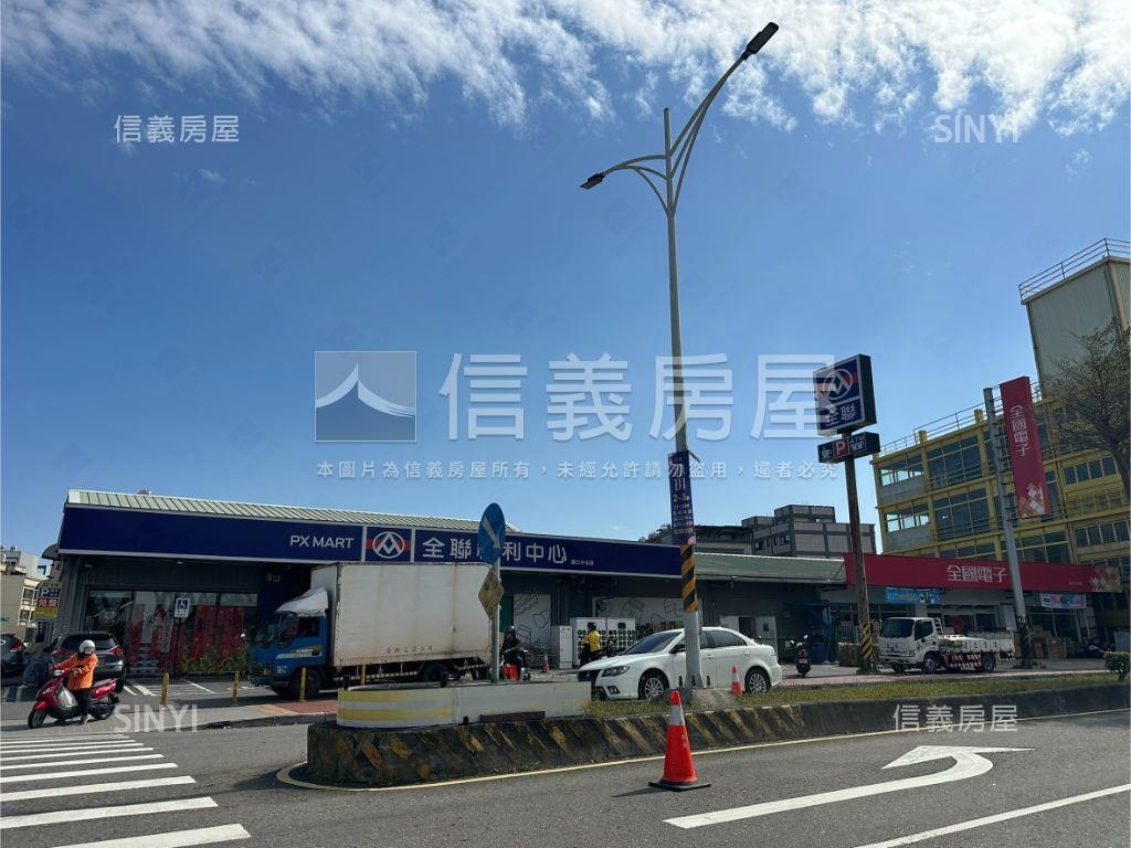 專任王爺壟獨棟庭園透天房屋室內格局與周邊環境