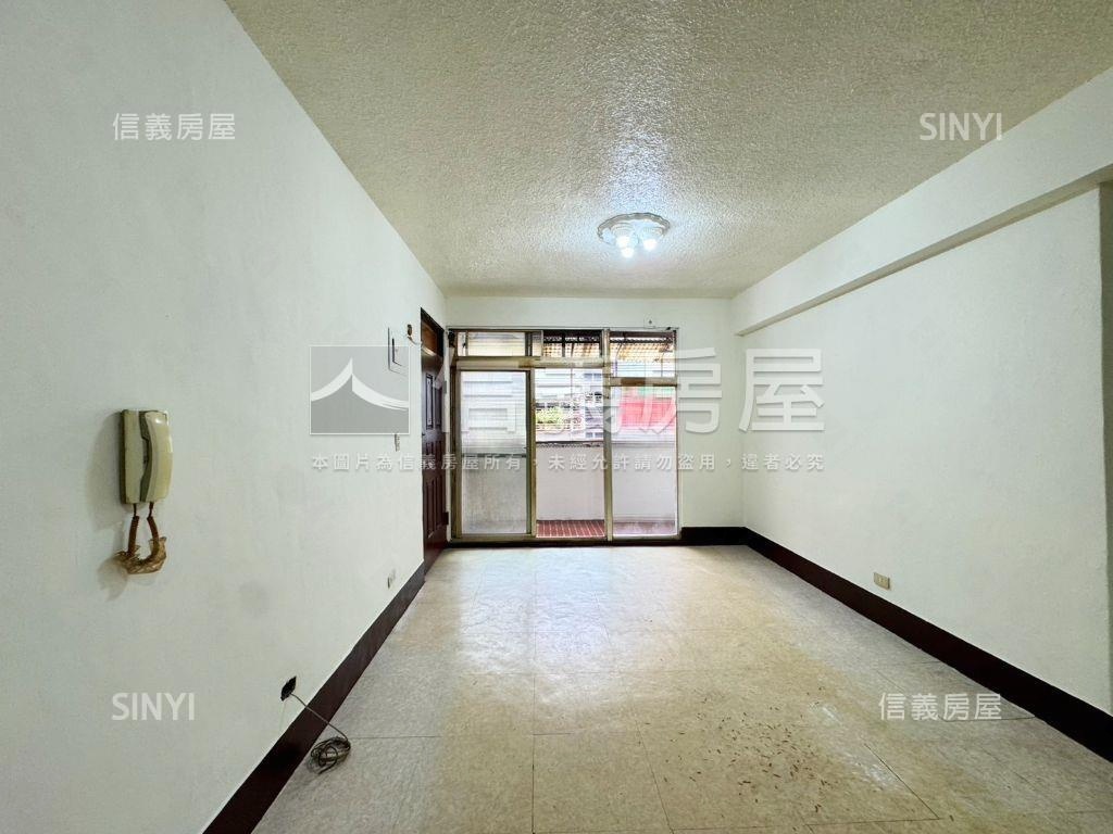 南勢角捷運‧低總美寓房屋室內格局與周邊環境