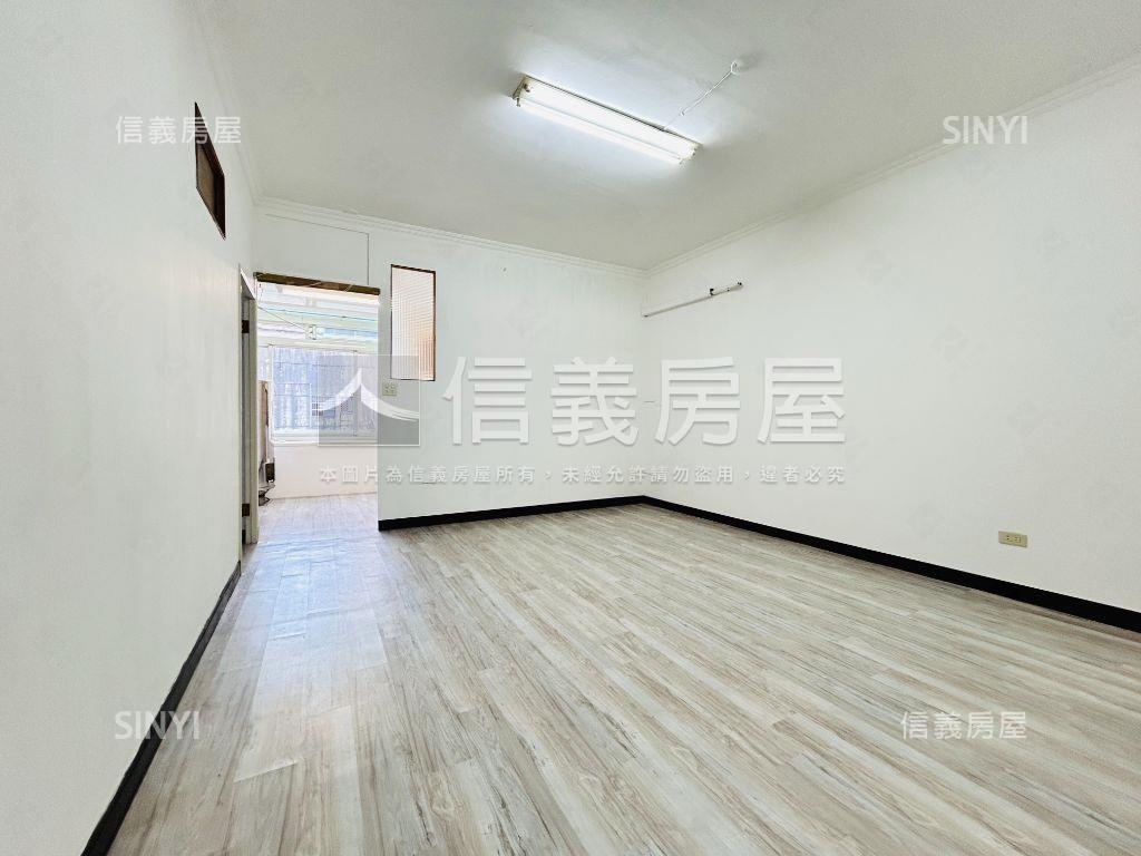 近捷運。方正美寓一層一戶房屋室內格局與周邊環境