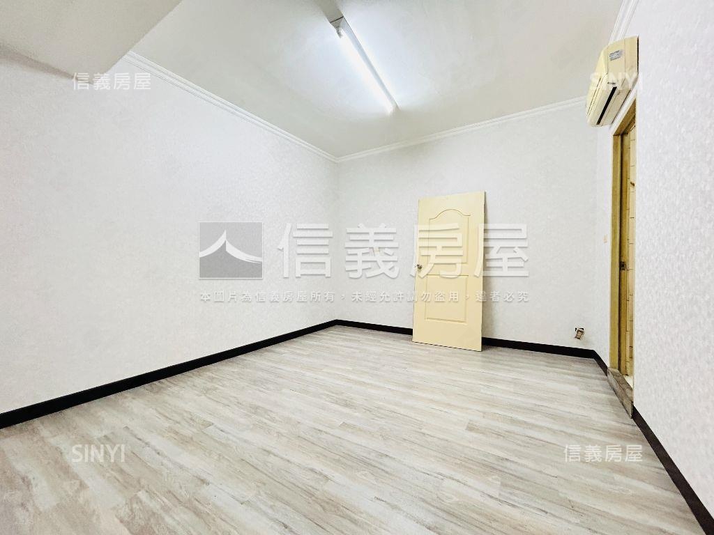 近捷運。方正美寓一層一戶房屋室內格局與周邊環境