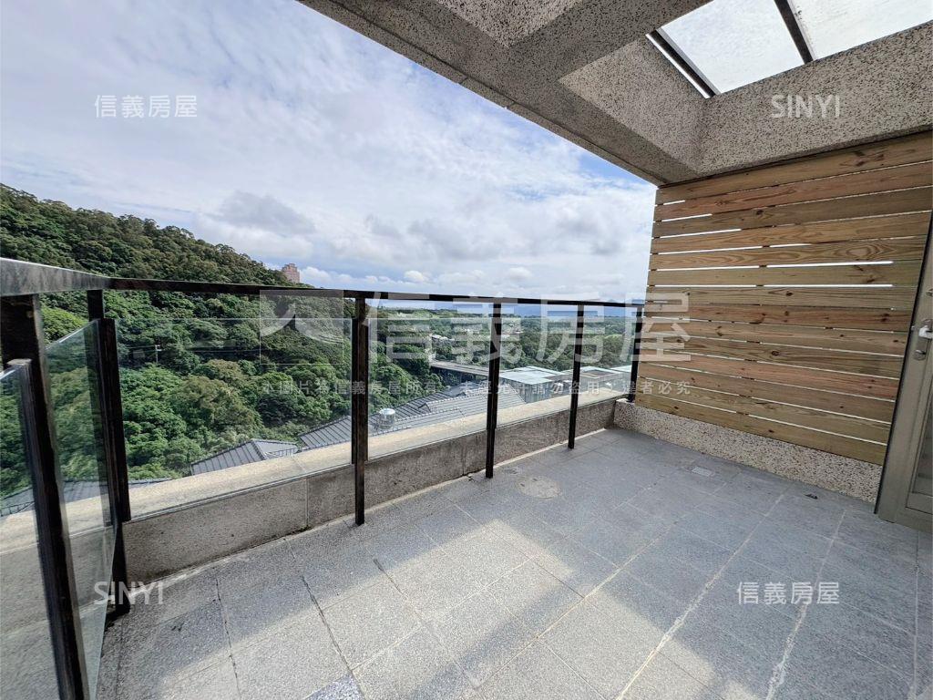 ☆全新裝潢精美別墅☆房屋室內格局與周邊環境