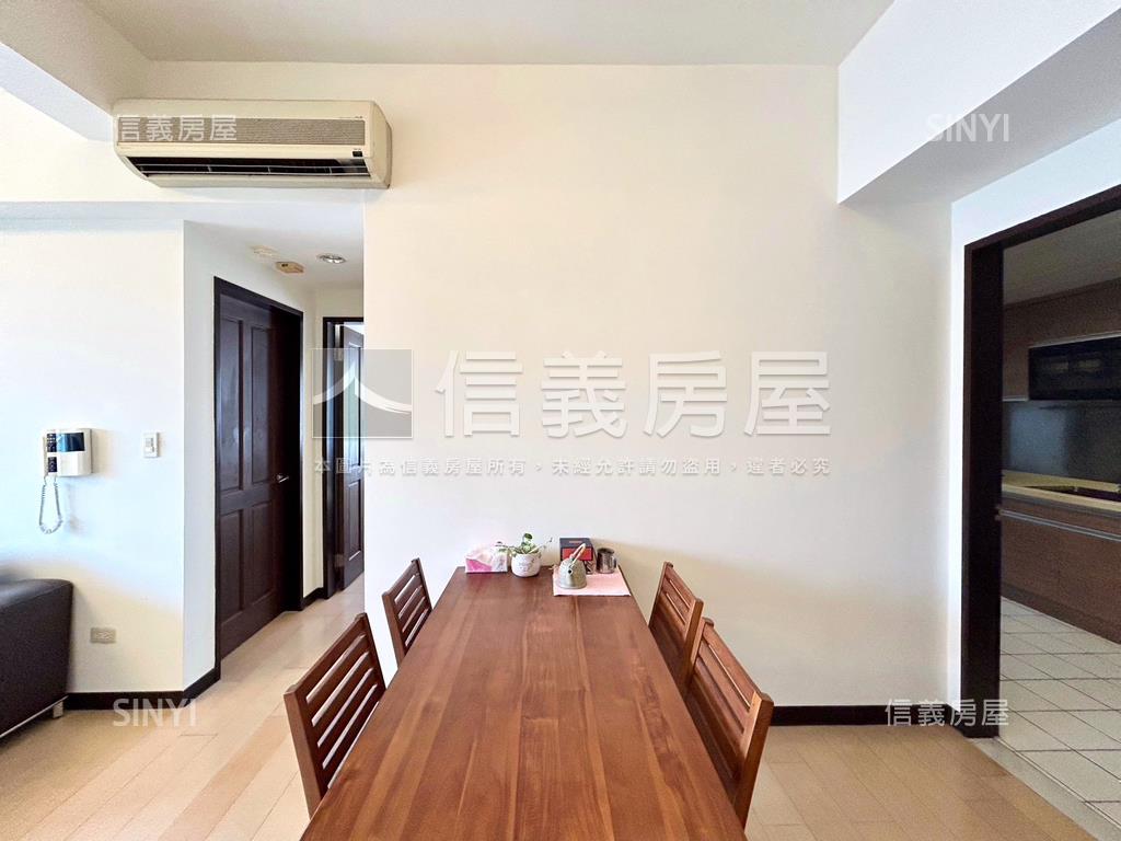 米蘭經典稀有採光兩房平車房屋室內格局與周邊環境