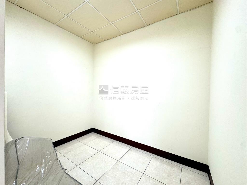 旱溪透天稀有釋出房屋室內格局與周邊環境