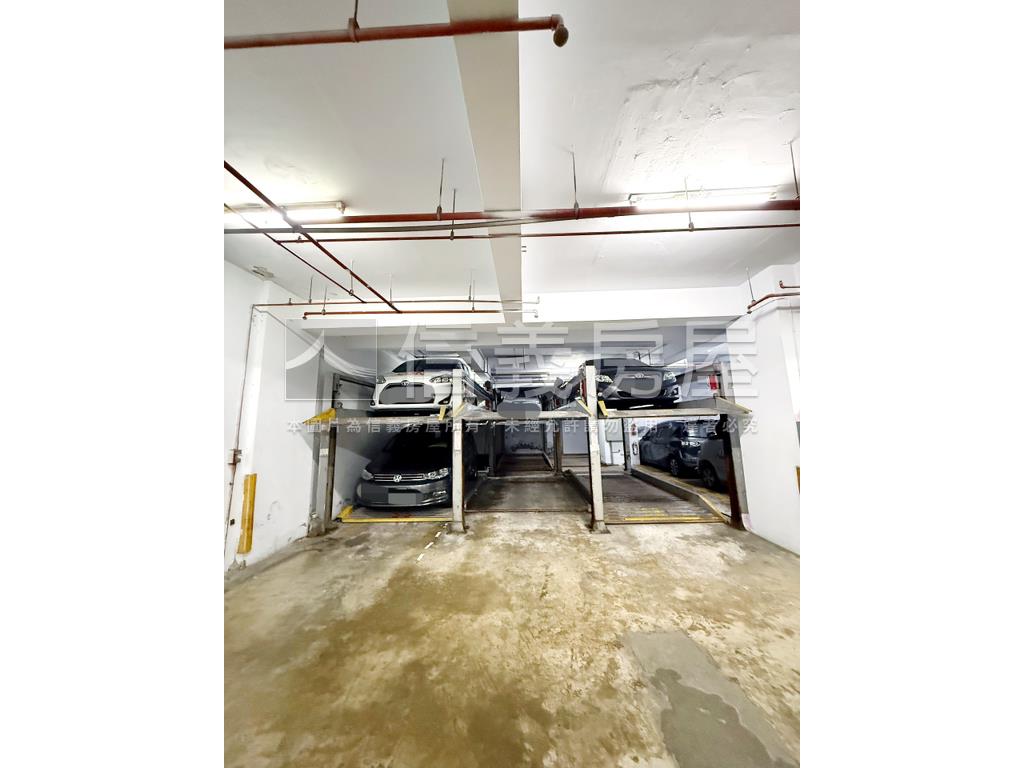 中和站黃金獨立產權車位房屋室內格局與周邊環境