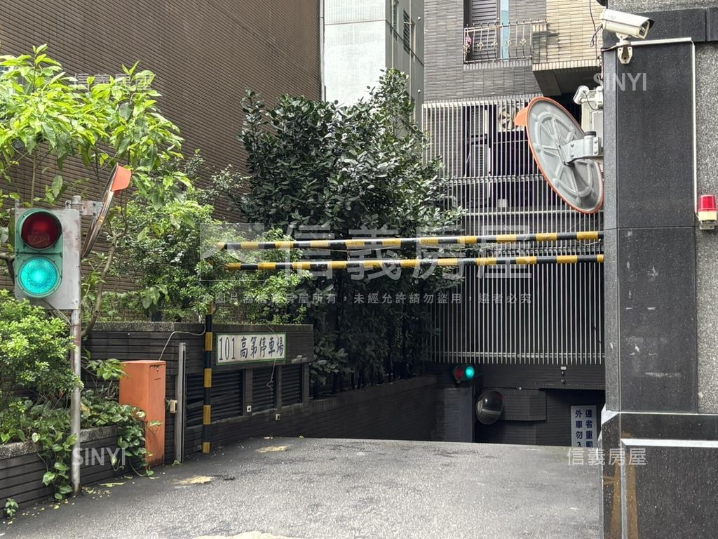 永吉路１０１高第車位房屋室內格局與周邊環境