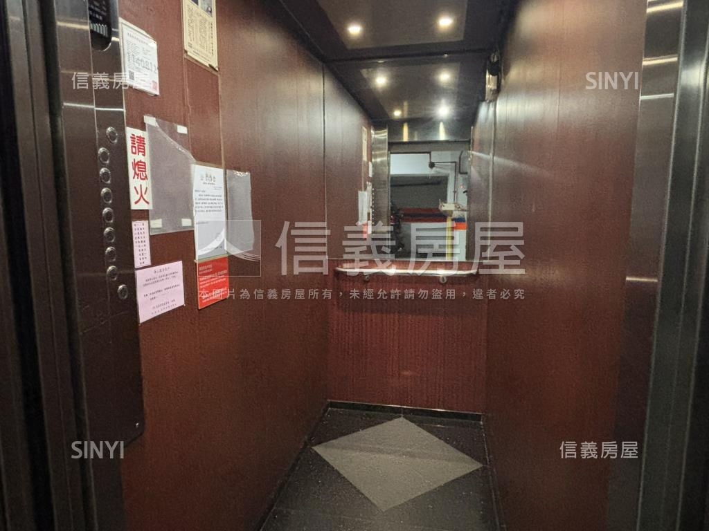 永吉路１０１高第車位房屋室內格局與周邊環境