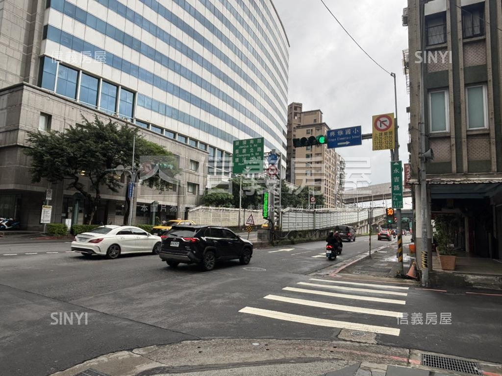 永吉路１０１高第車位房屋室內格局與周邊環境