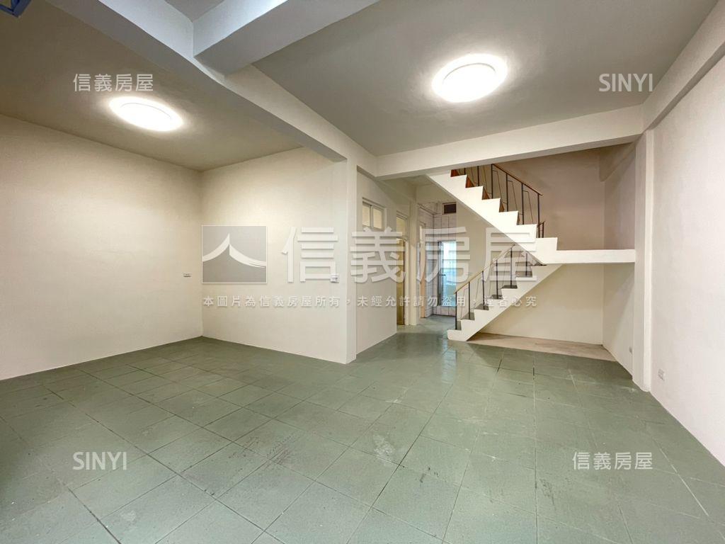 新埔文山路犂頭山段美透天房屋室內格局與周邊環境