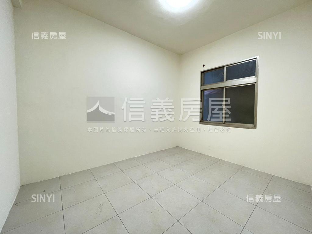 新埔文山路犂頭山段美透天房屋室內格局與周邊環境